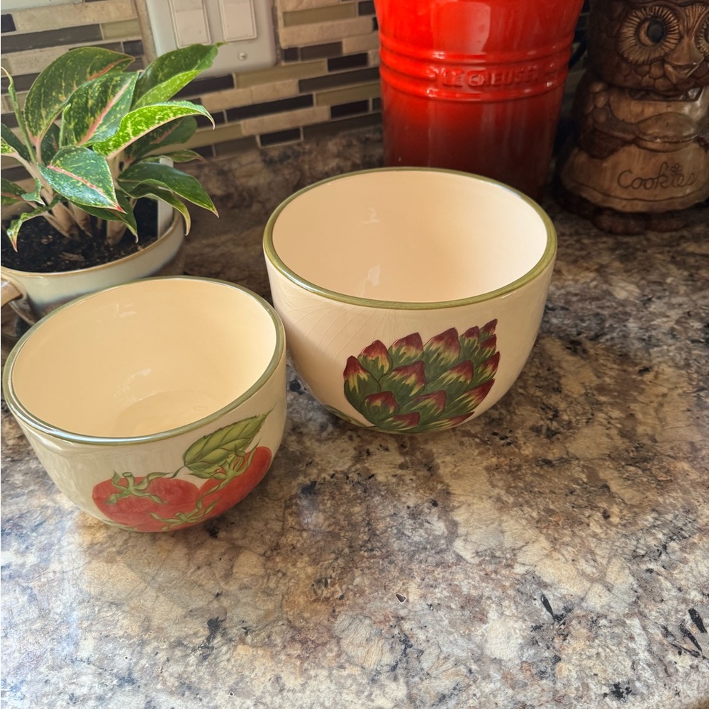Cream and Green Ceramic Bowl Set